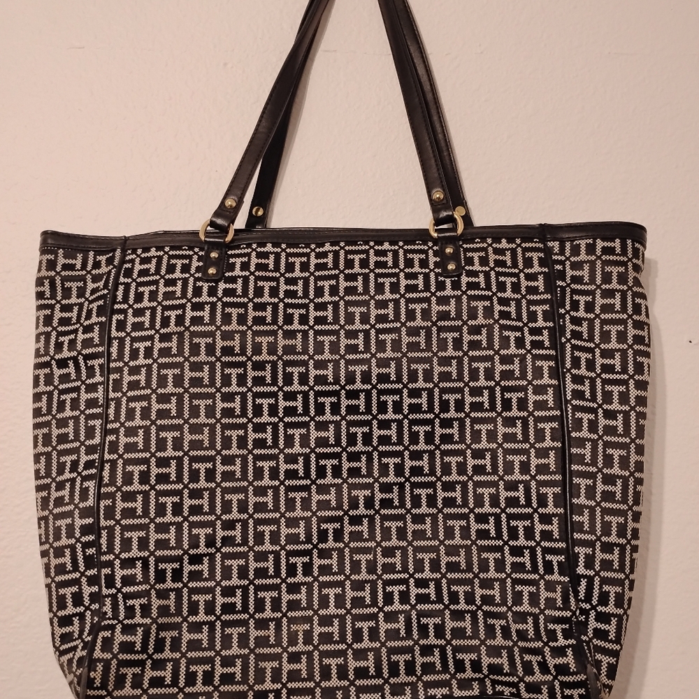 Tommy Hilfiger Tote Bag - Picture 5 of 8